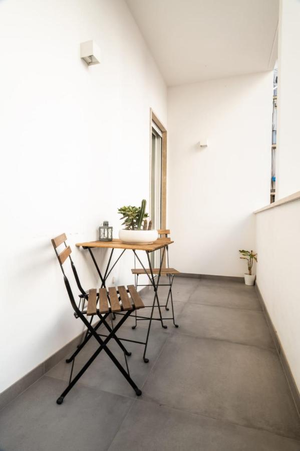Dimora San Ferdinando 2 Apartment บารี ภายนอก รูปภาพ